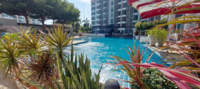 Tira Tiraa Condominium
